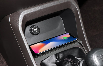Cordless 15W Car Charger Pad Non-Slip Qi Fast Charging for Android & iPhone 11/12/13/14 - Vehicle Phone Charger