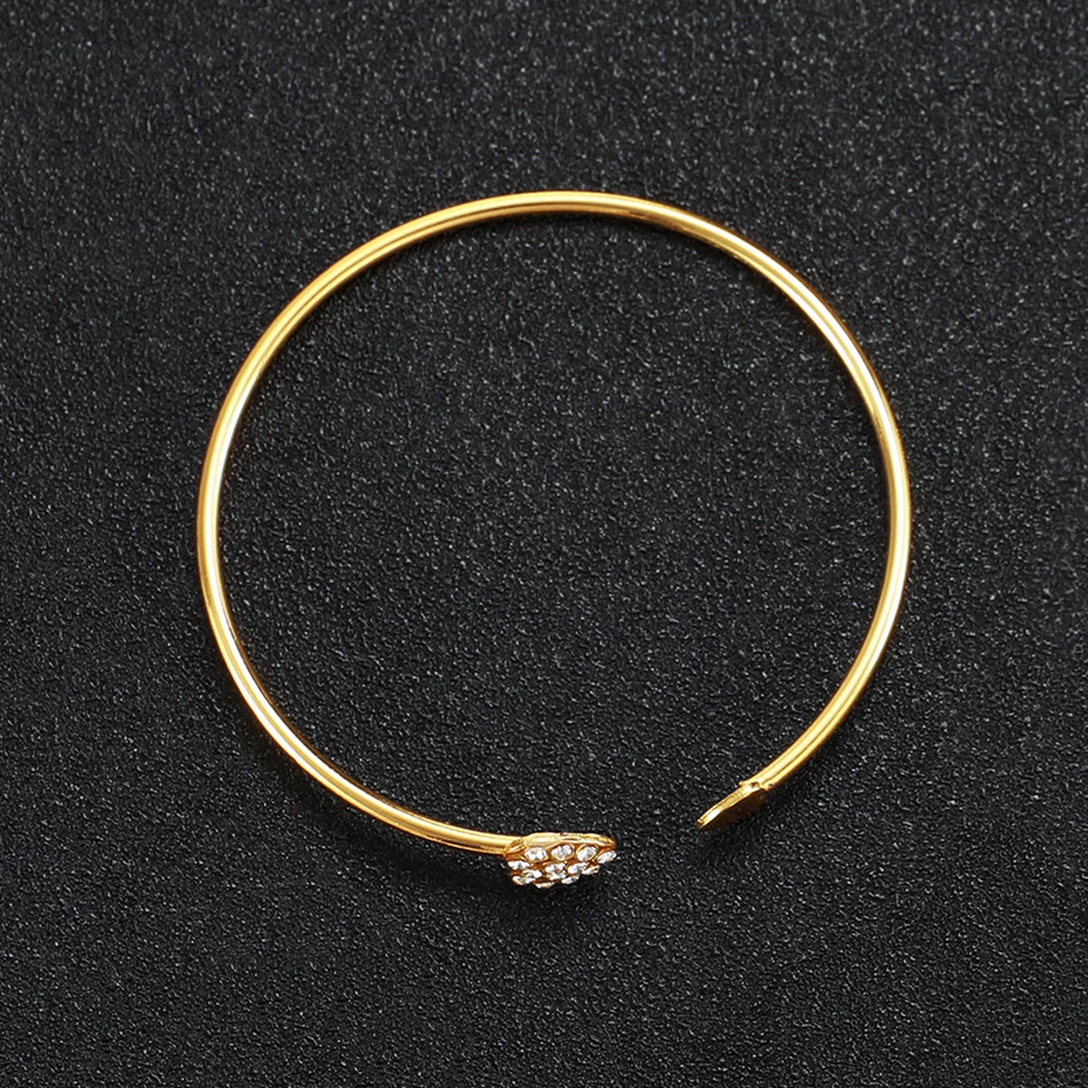 Gold alloy & Diamond Women Watch With Heart Jewelry Set (Without Box) 2 or 6PCS
